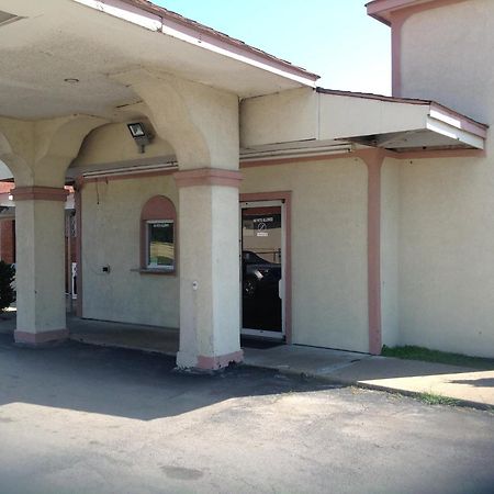 Summit Inn - Dayton Екстериор снимка